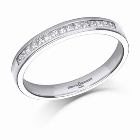 0.20ct Princess Cut Diamond Channel Set 18ct White Gold Ring texture-diamond  