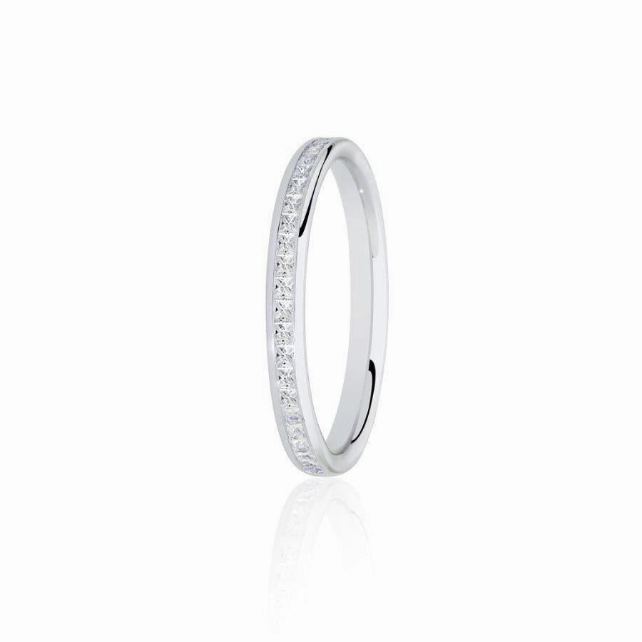 0.25ct Princess Cut Diamond 9ct White Gold Half Eternity Ring texture-diamond  