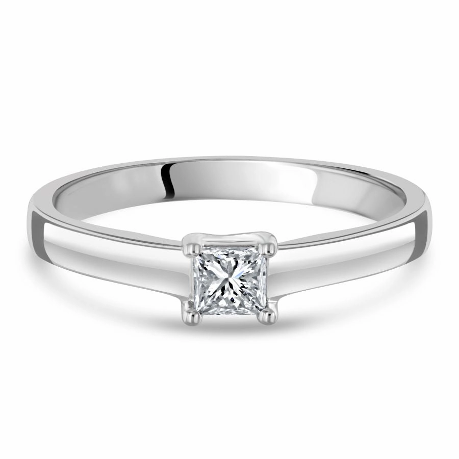 0.25ct Princess Cut Diamond Solitaire 18ct White Gold Ring