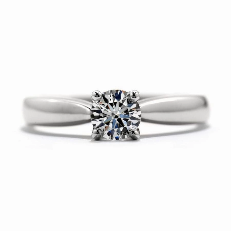0.26ct Pure Bridal Diamond Solitaire 18ct White Gold Ring texture-diamond  