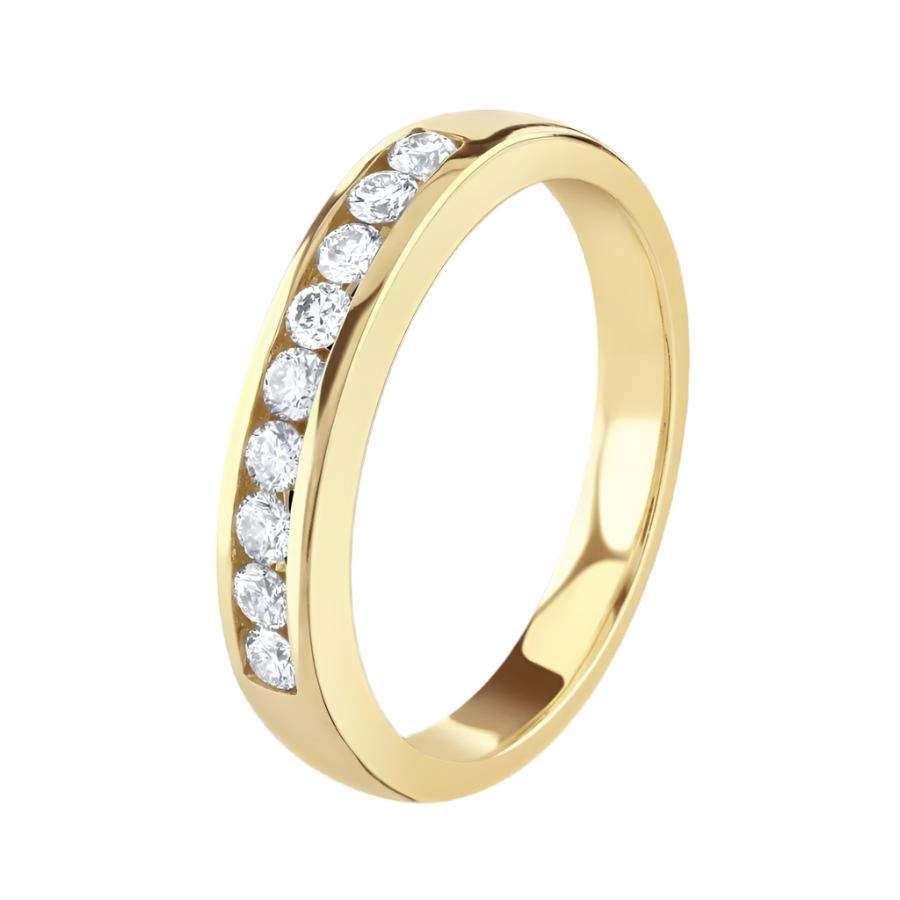 0.31ct Channel Set Round Brilliant Cut Diamond 18ct Yellow Gold Half Eternity Band texture-diamond  