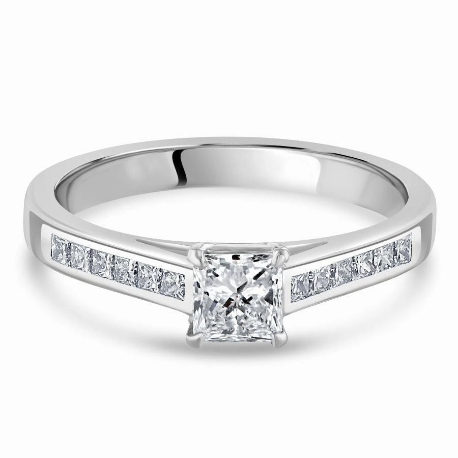 0.41ct Diamond Princess Cut Solitaire with diamond shoulders Platinum Ring