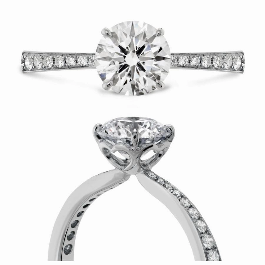 0.52ct Signature Diamond Solitaire 18ct White Gold Ring with Diamond Shoulders texture-diamond  