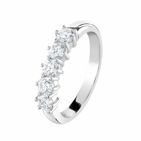 0.80ct Round Brilliant Cut Diamond 5-Stone Claw Set Platinum Half Eternity Ring texture-diamond  