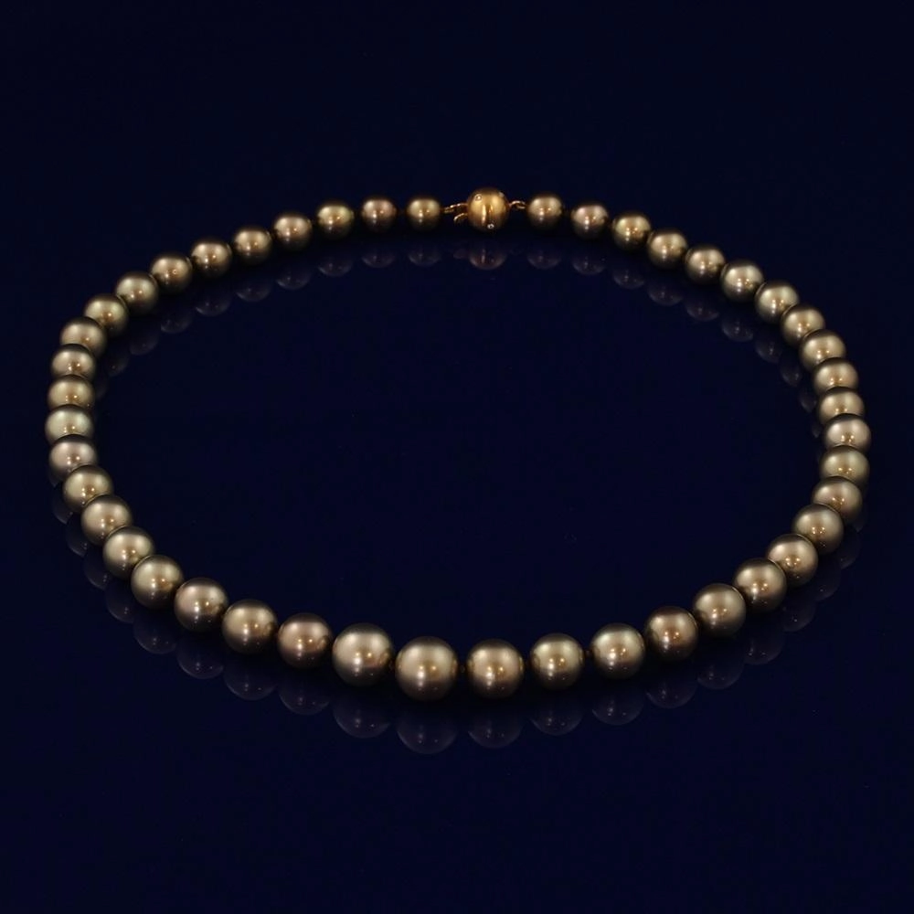 10-11mm Brown Akoya Pearl Necklace with Diamond Clasp texture-pearl  