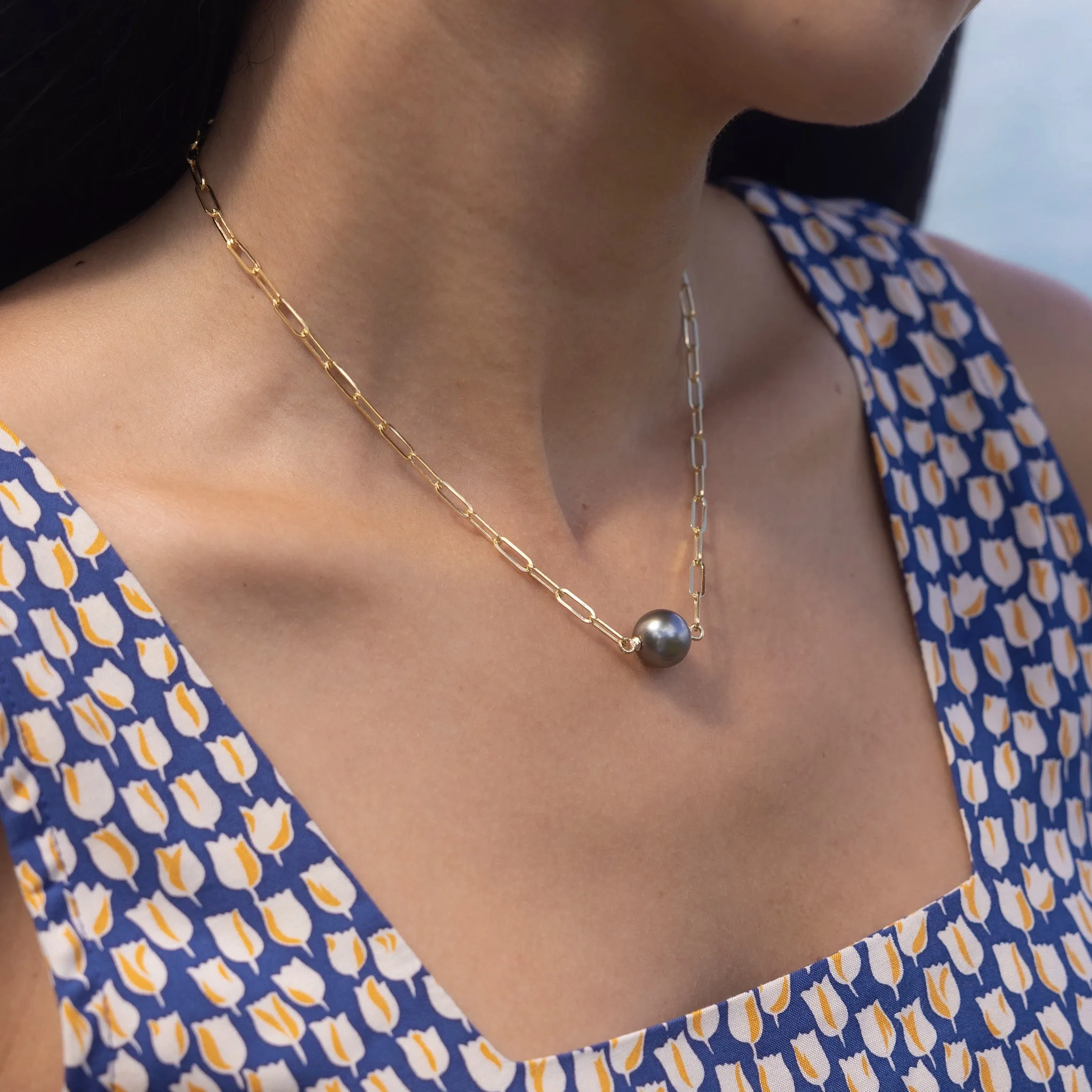 16-17&quot; Tahitian Black Pearl Paperclip Chain Necklace in Gold - 12-13mm