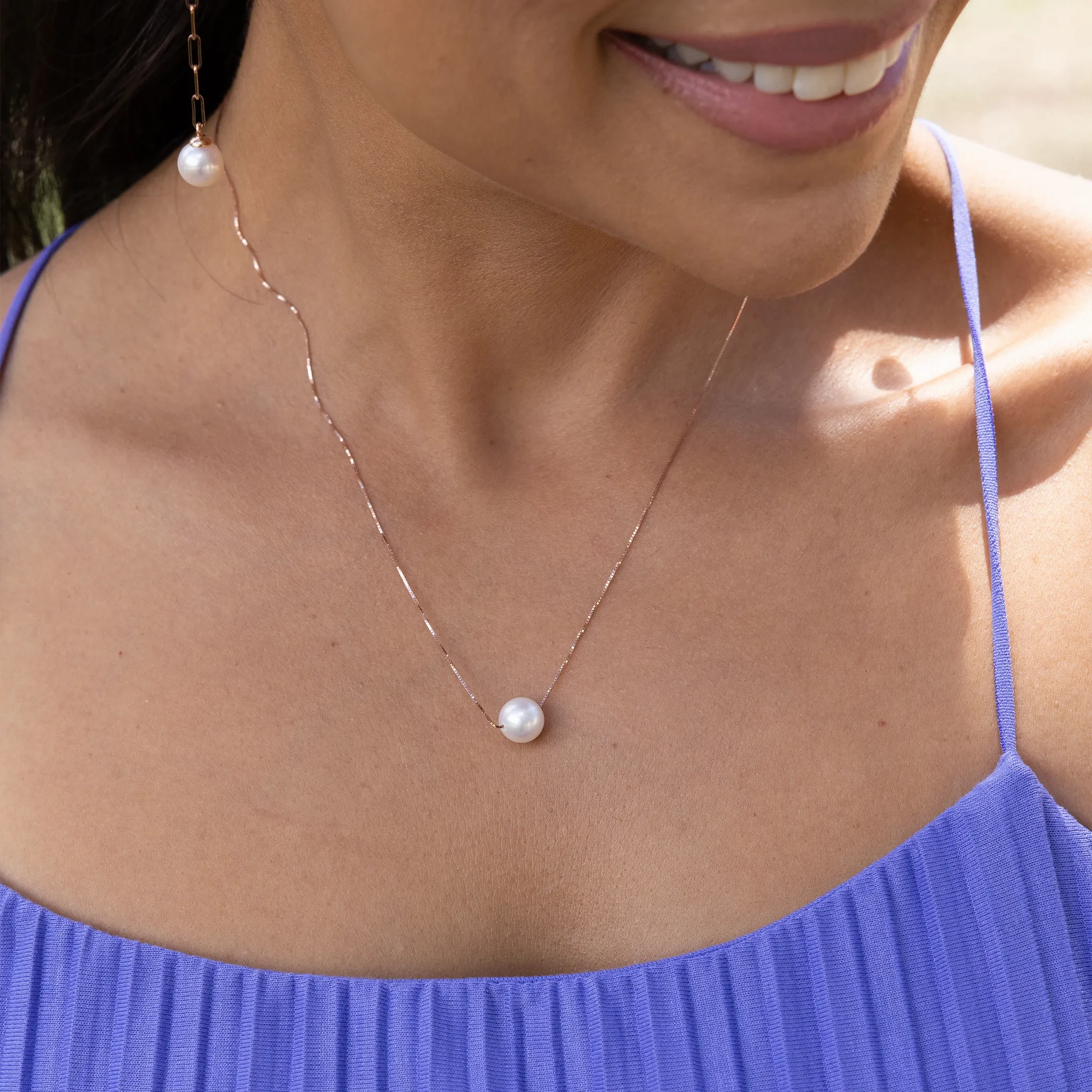 16-18&quot; Adjustable Akoya White Pearl Necklace in Rose Gold - 8mm