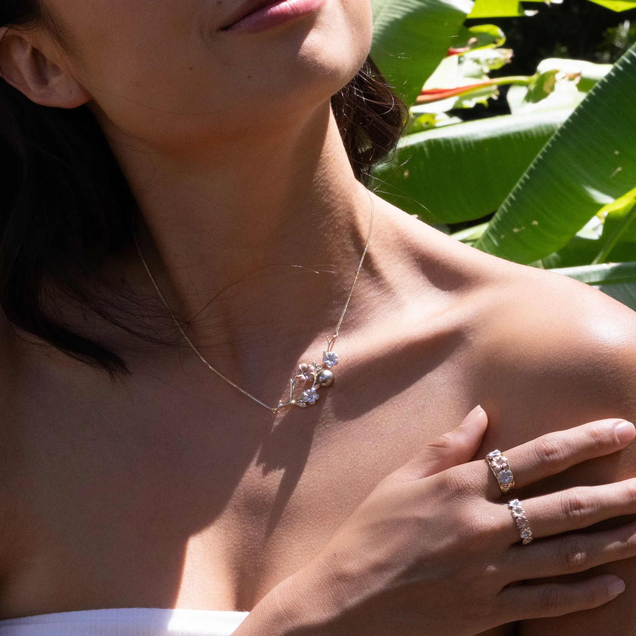 16-18&quot; Adjustable Pearls in Bloom Plumeria Tahitian Black Pearl Necklace in Tri Color Gold with Diamonds - 48mm