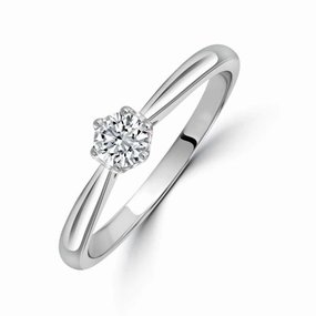 18ct White Gold 6-clw b/c dia sol ring texture-diamond  