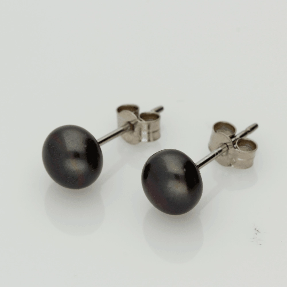 18ct White Gold 7-7.5mm Black Fresh Water Pearl Earrings