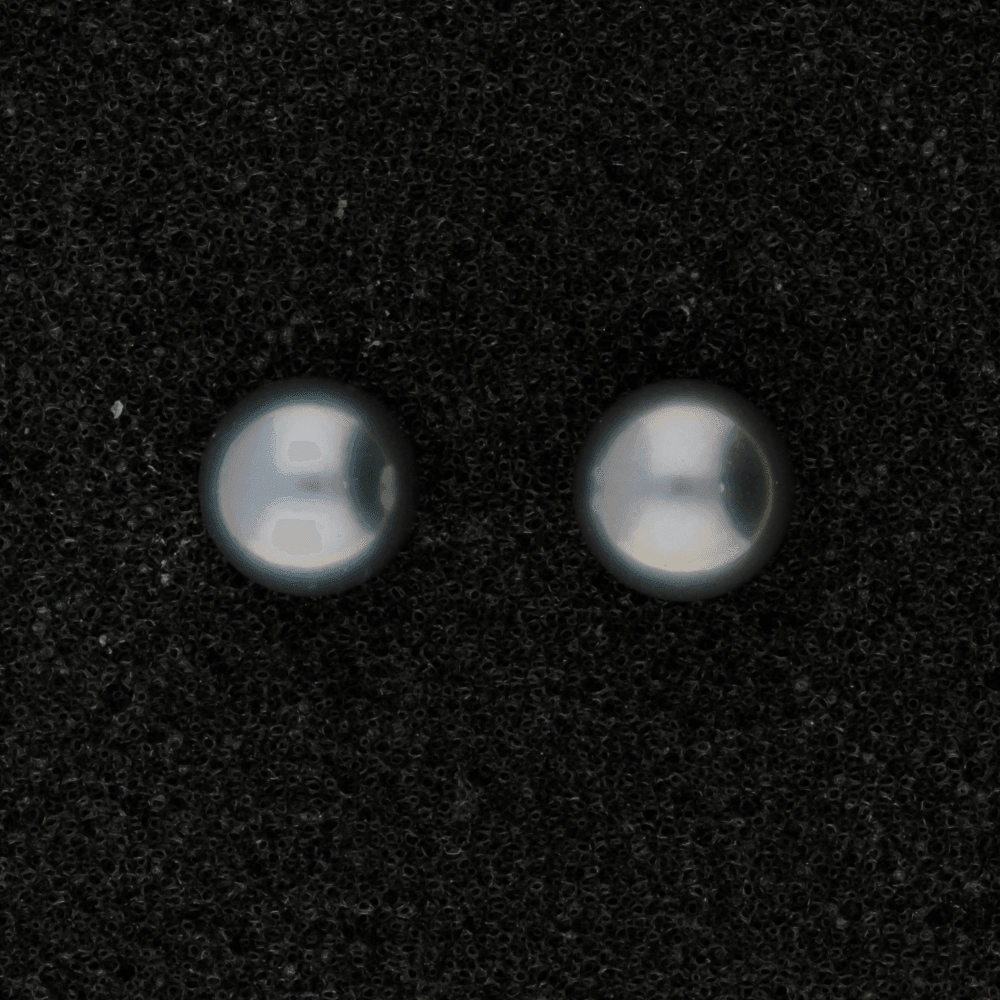 18ct White Gold 7-7.5mm Grey Fresh Water Pearl Earrings texture-pearl  