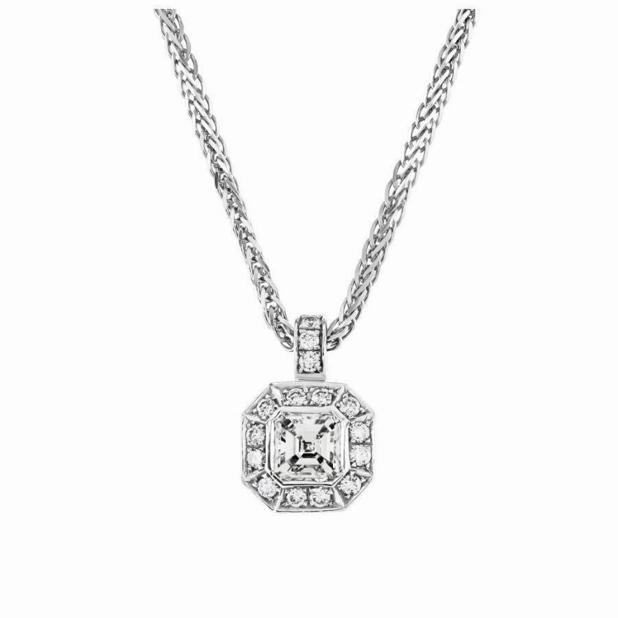 18ct White Gold Asscher Cut Diamond Octagonal Halo Cluster Pendant texture-diamond  