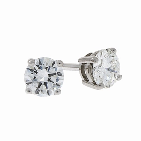 18ct White Gold Diamond Solitaire Claw Studs texture-diamond  