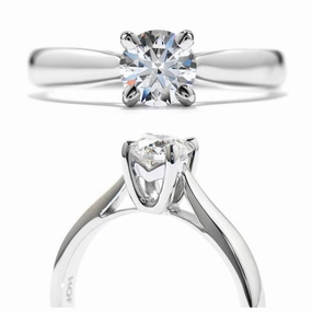 18ct white gold Jubilation Ring texture-diamond  