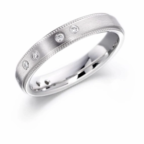 18ct white gold matt & bead edge diamond band texture-diamond  
