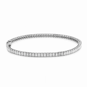 18ct White gold Princess cut Diamond bracelet texture-diamond  