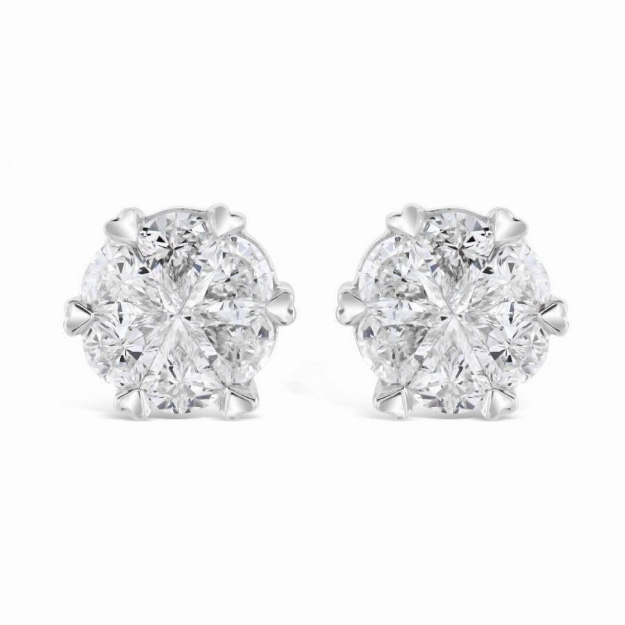 18ct White Gold Triangular Cut Diamond Cluster Stud Earrings texture-diamond  