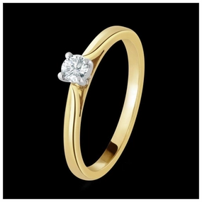 18ct Yellow and Platinum Gold Brilliant Cut Diamond Ring texture-diamond  
