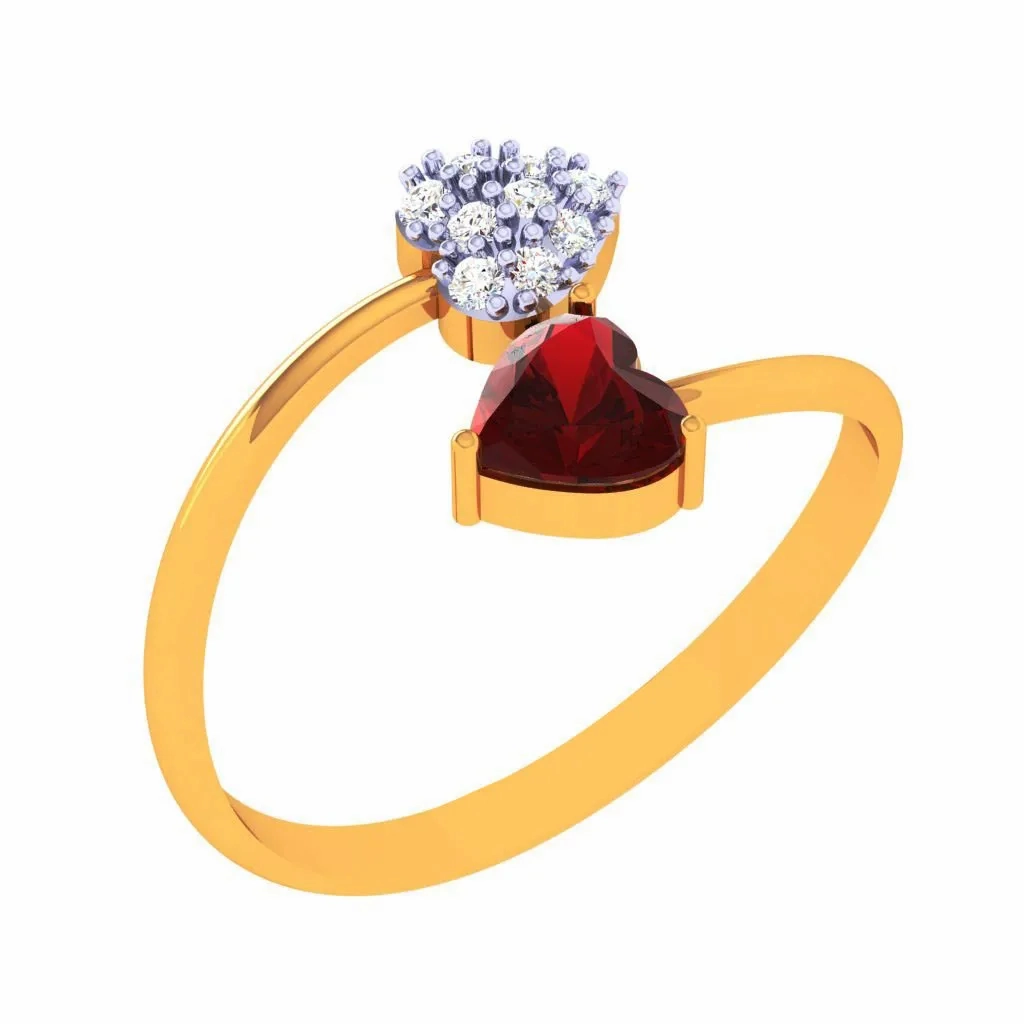 18k Clustered Heart Of Diamond Ring