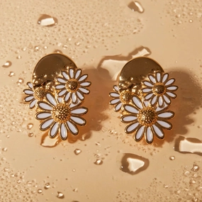 18K Gold Plated Daisy Stud Earrings in White Dripping Oil Finish 