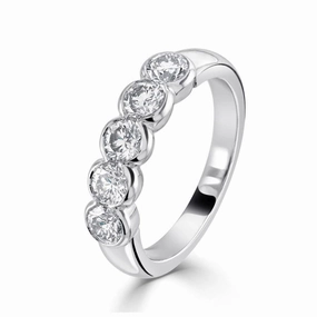 1.03ct Rubover Set Round Brilliant Cut Diamond 5-Stone Platinum Eternity Ring texture-diamond  