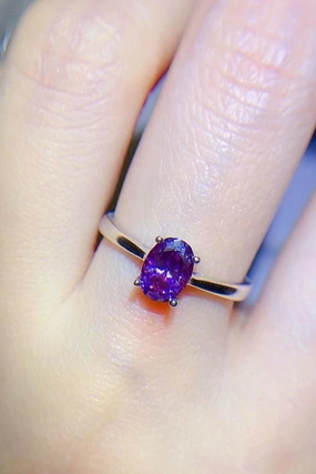1 Carat Moissanite 4-Prong Solitaire Ring 