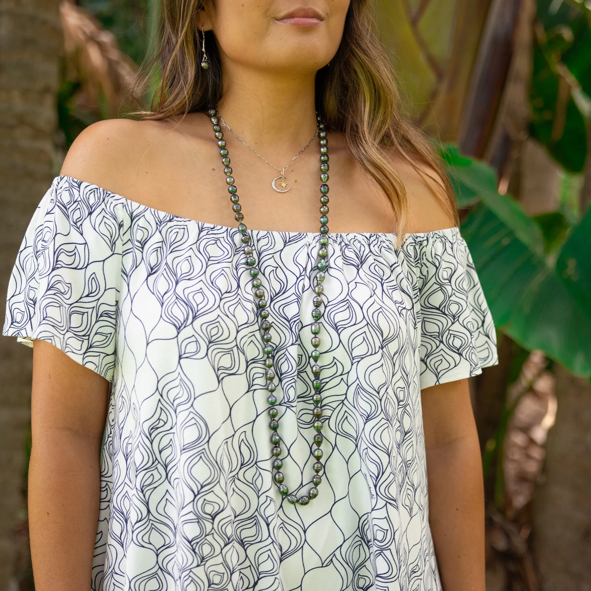 38-41&quot; Tahitian Black Pearl Strand - 8-10mm