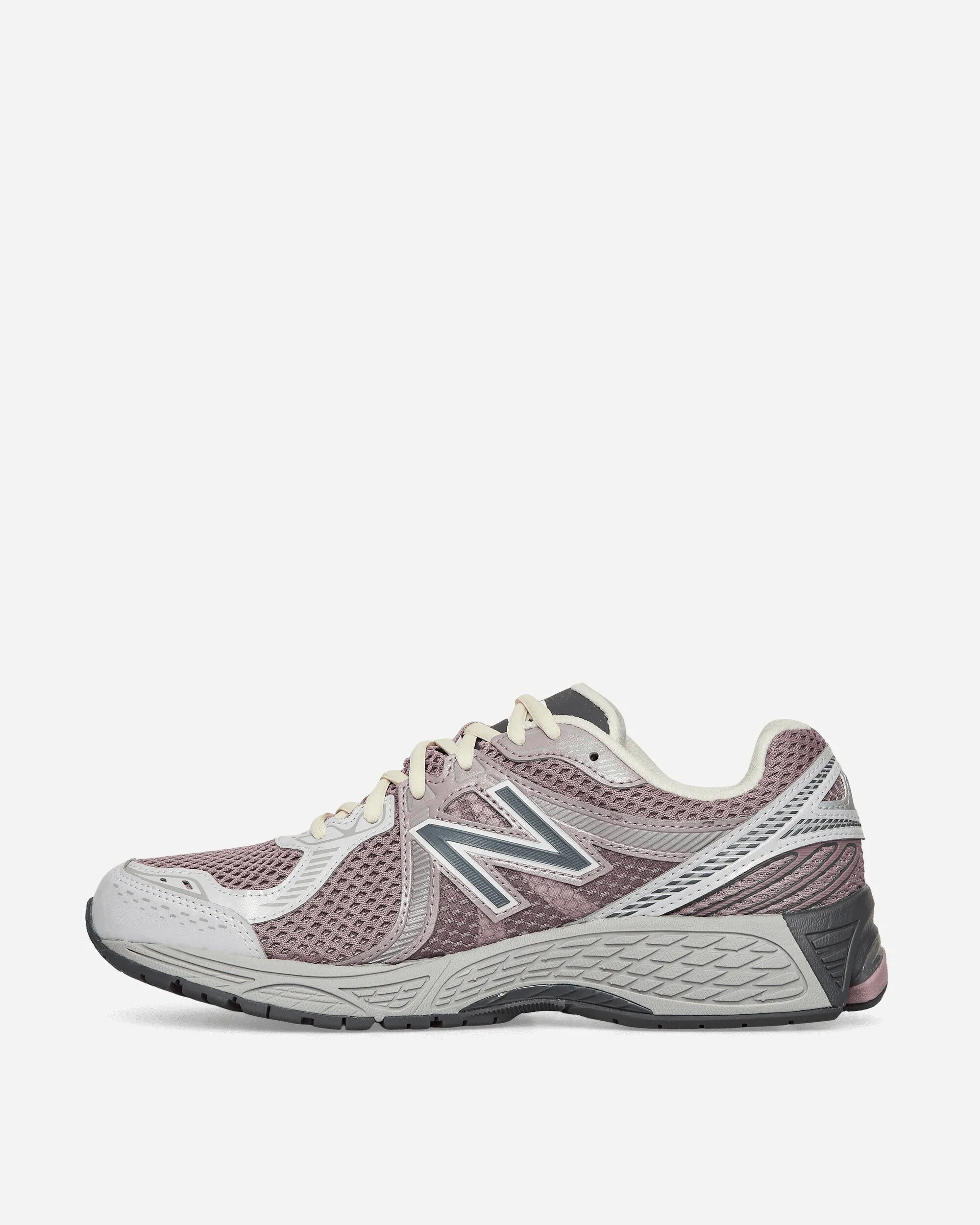 860v2 Sneakers Eiswein / Magnet / Regenwolke