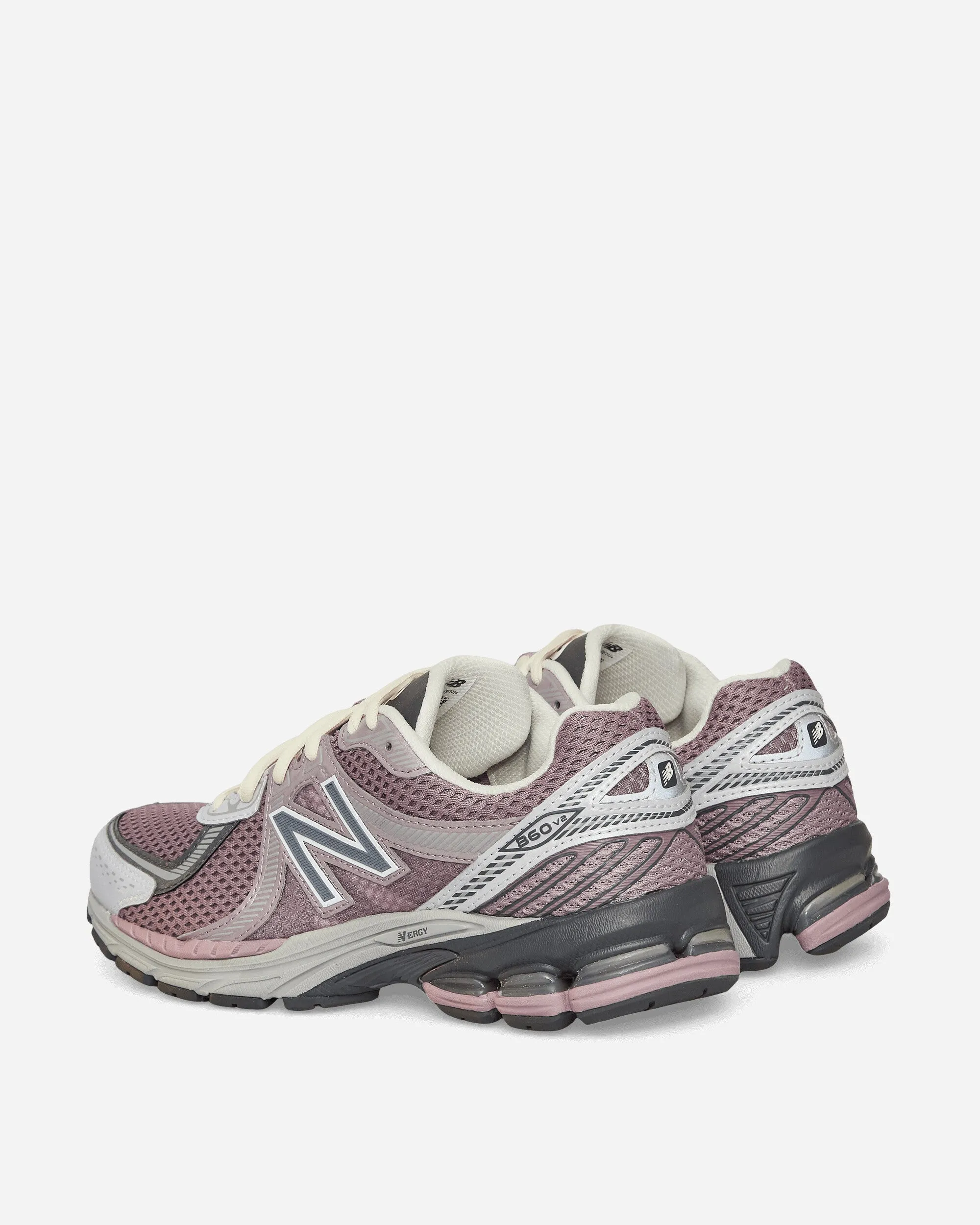 860v2 Sneakers Eiswein / Magnet / Regenwolke
