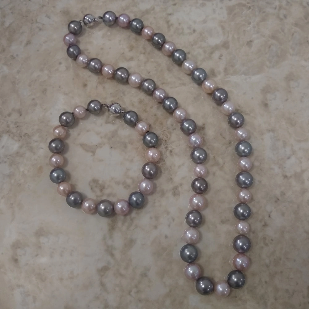 8-10mm Grey Tahitian Pearls and Pink Freshwater Pearl Necklace 18