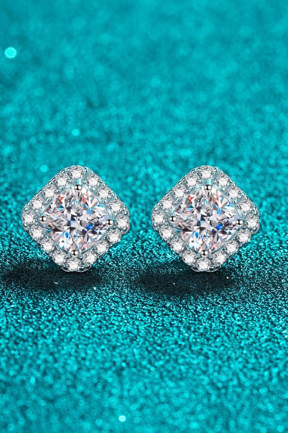 925 Sterling Silver Inlaid 2 Carat Moissanite Square Stud Earrings 