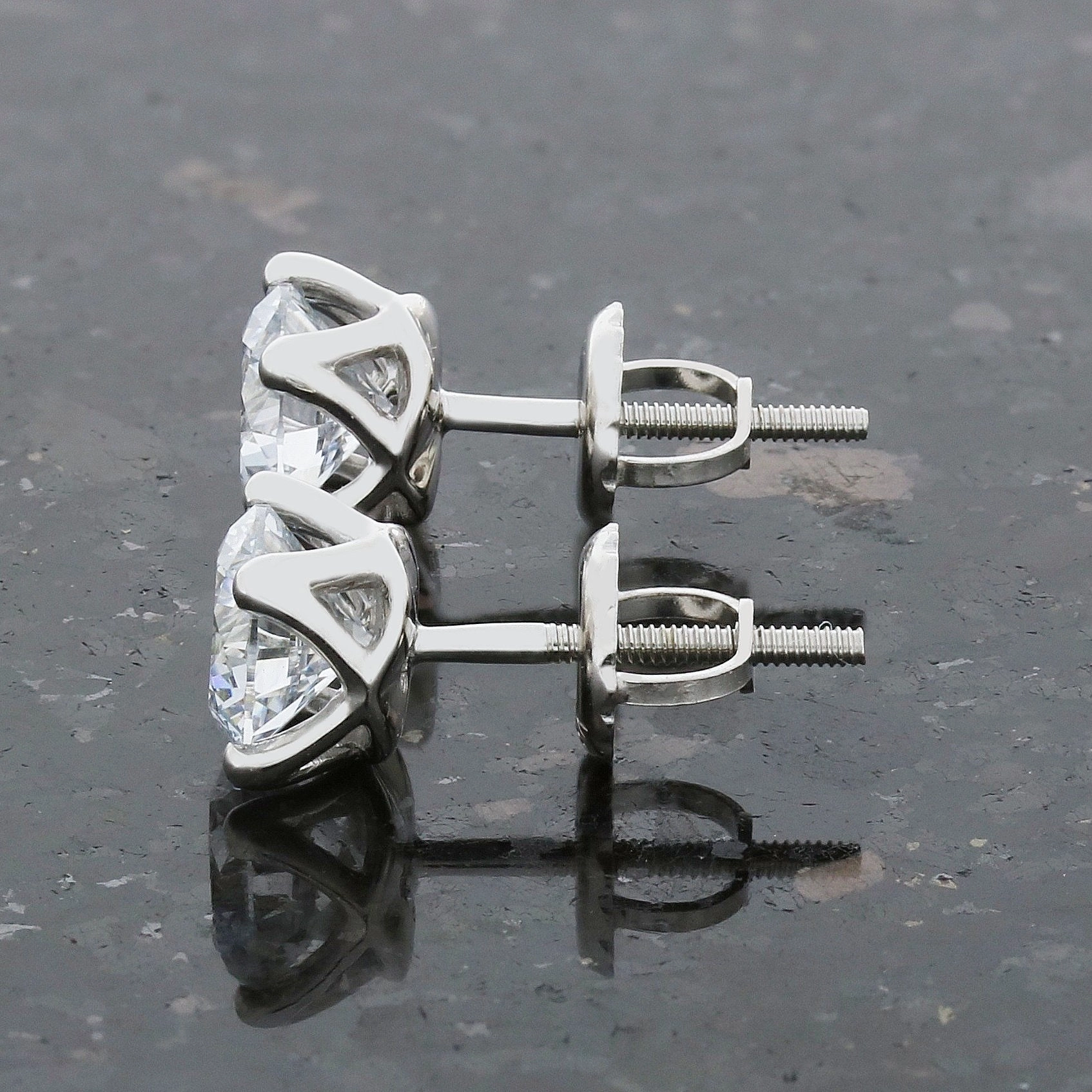 9ct White Gold 1.50cts Lab Created Brilliant Cut Diamonds Solitaire Stud Earrings