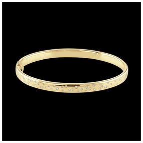 9ct Yellow Gold 45 Scattered Diam Bngl texture-diamond  
