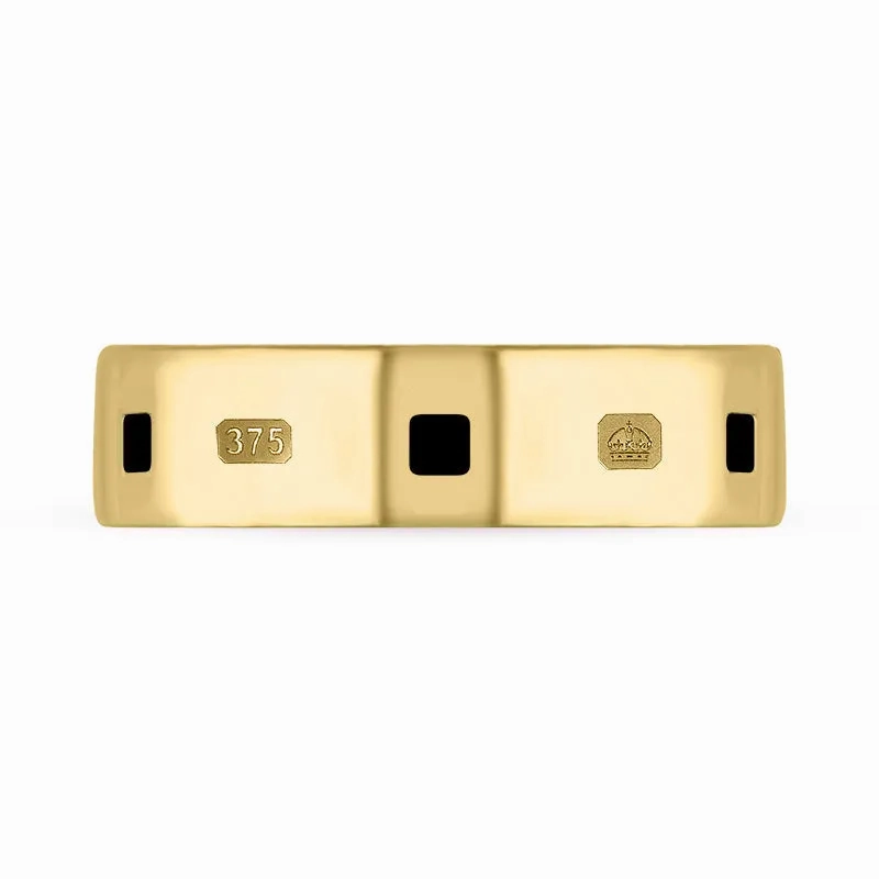 9ct Yellow Gold Whitby Jet Queen's Jubilee Hallmark Princess Cut 6mm Ring D