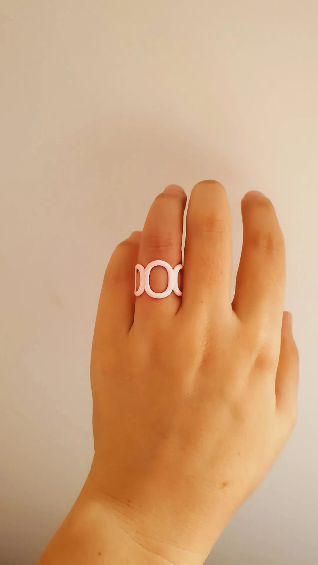 Adjustable Soft Pink Gali Ring in 925 Sterling Silver