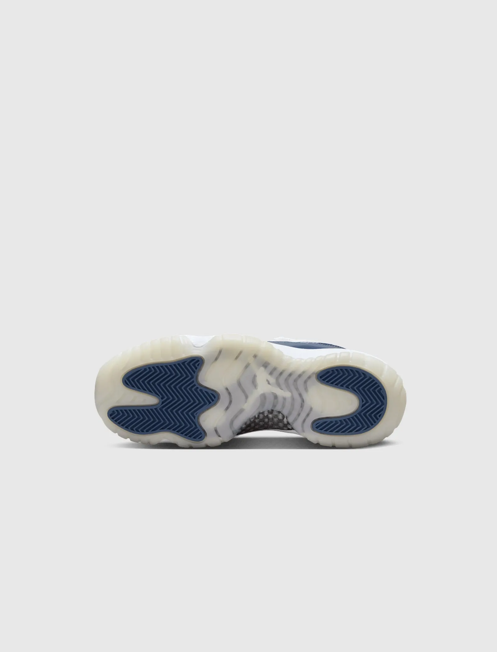 AIR JORDAN 11 RETRO LOW 
