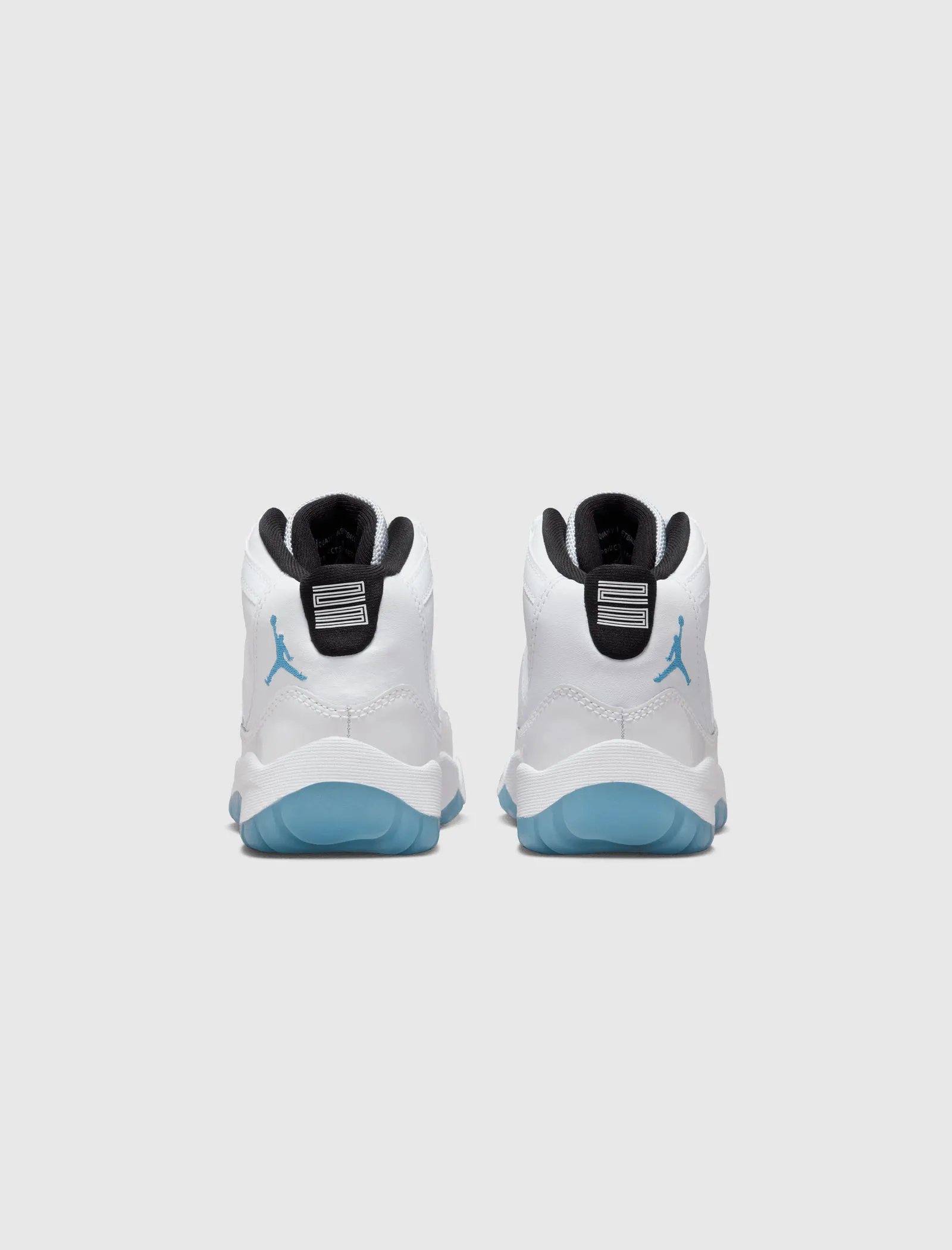 AIR JORDAN 11 RETRO 