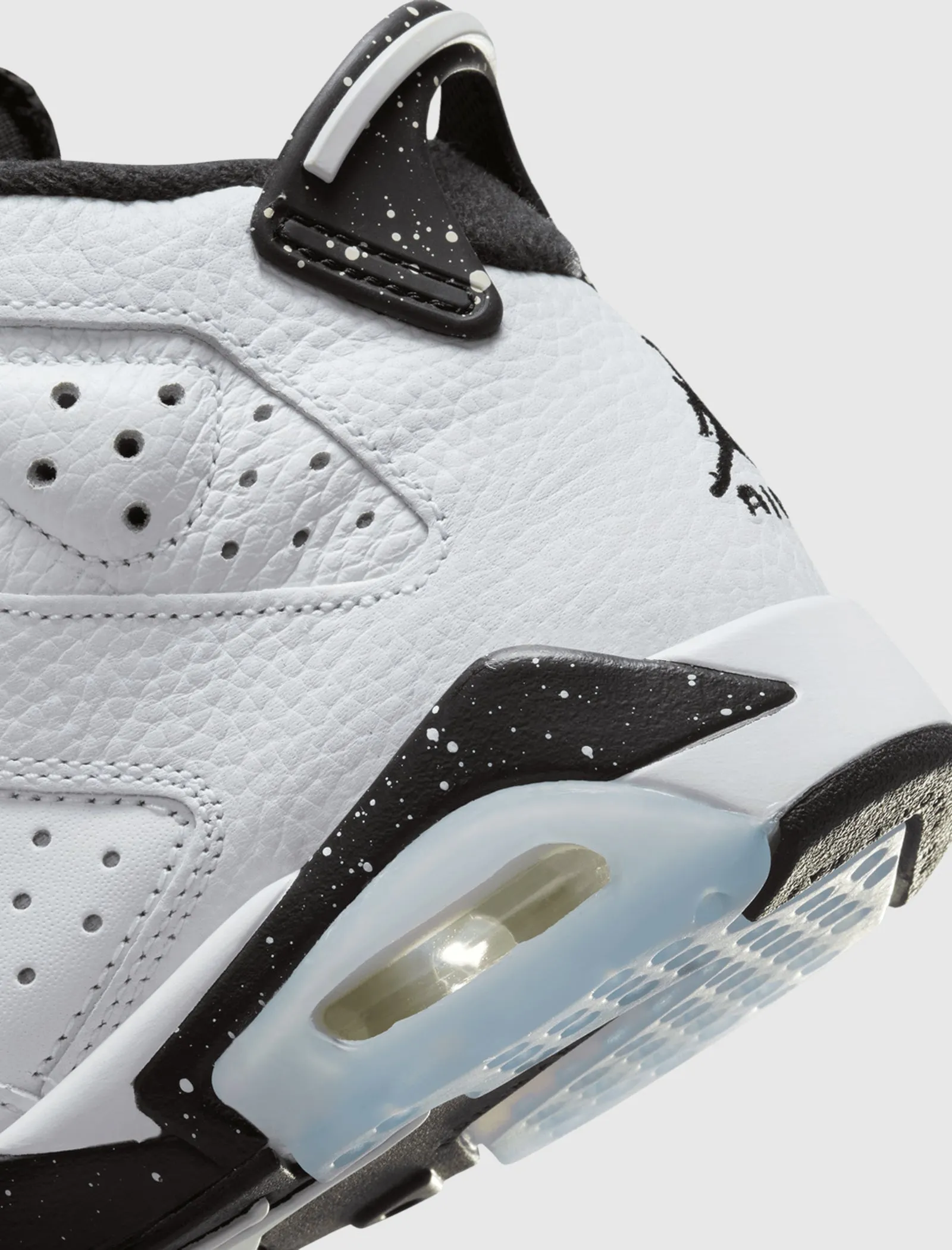 AIR JORDAN 6 RETRO 