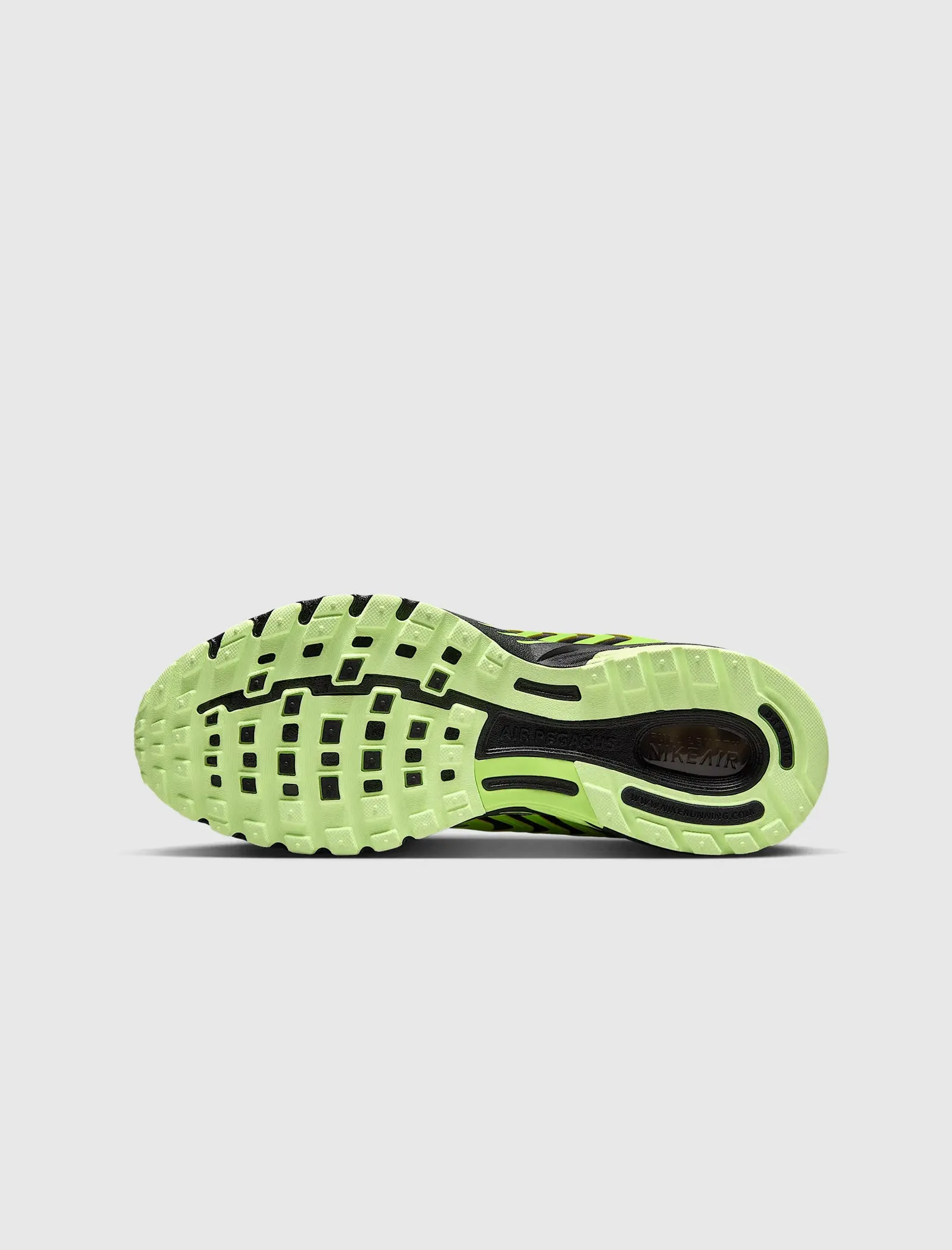 AIR PEGASUS 2005 