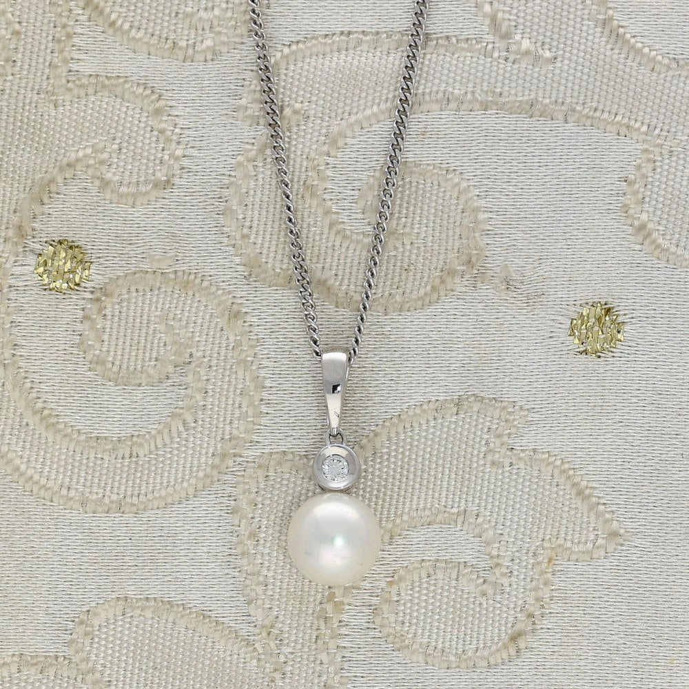 Akoya Pearl & Bezel Set Diamond 18ct White Gold Pendant