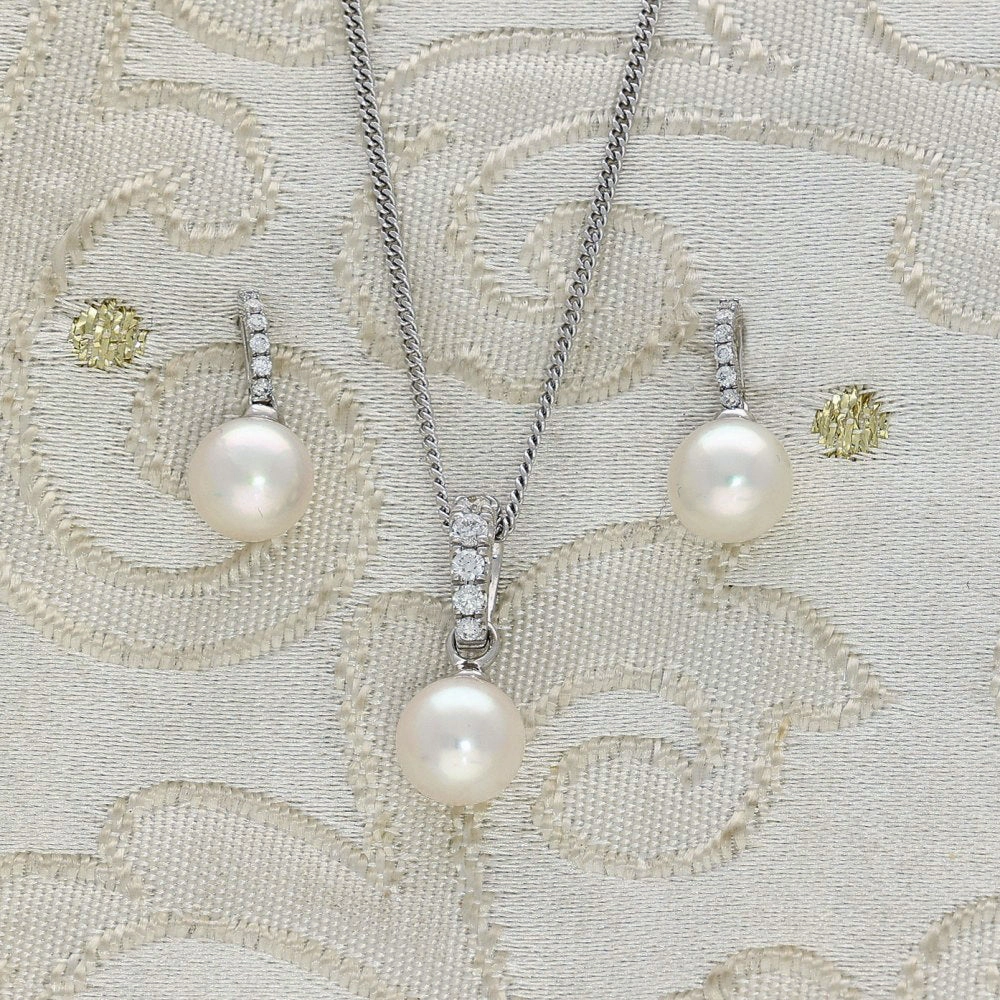 Akoya Pearl & Diamond 18ct White Gold Drop Earrings