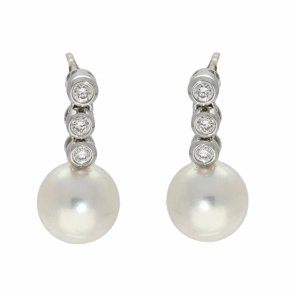 Akoya Pearl & Trilogy Diamond 18ct White Gold Earrings texture-pearl  