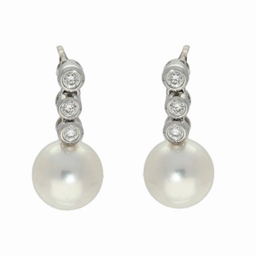 Akoya Pearl & Trilogy Diamond 18ct White Gold Earrings texture-pearl  