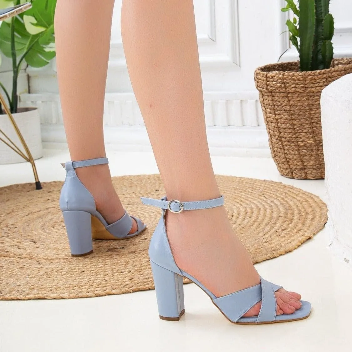 Amelia Vegan Leder High-Heel Sandalen | Hellblau