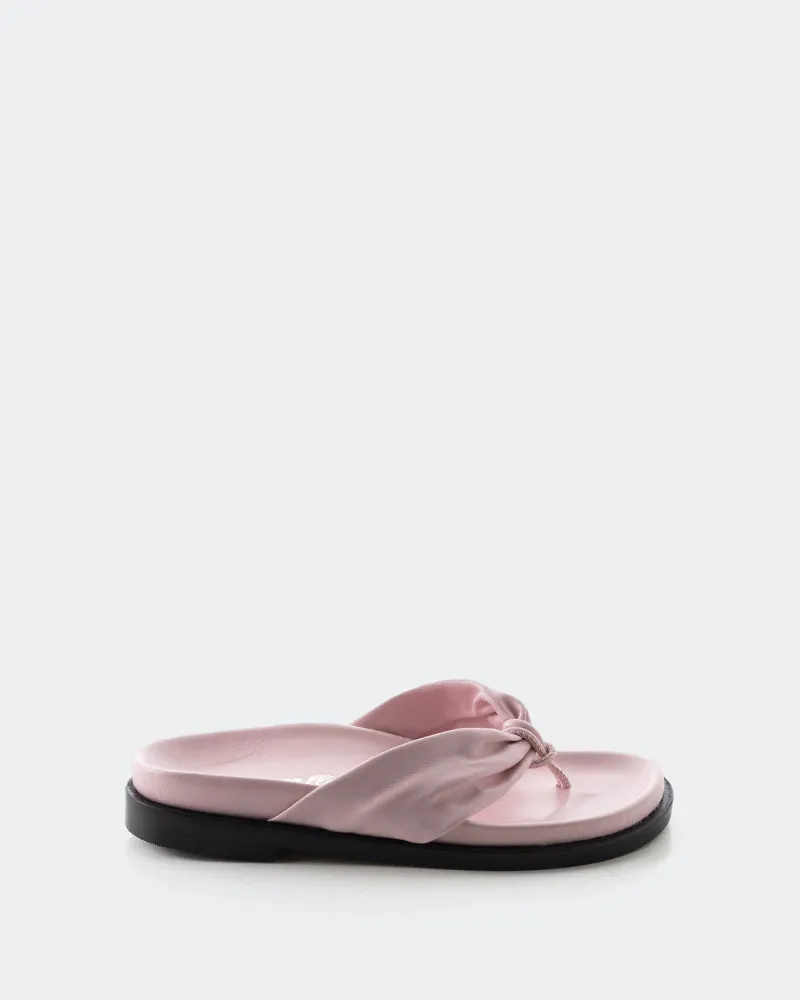 Aminta Hellrosa Leder