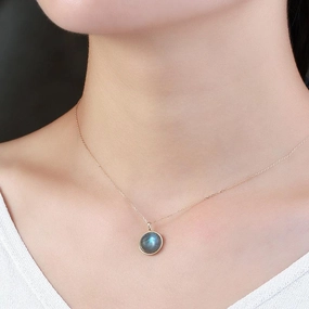 Ancient Full Moon Series Pendant 