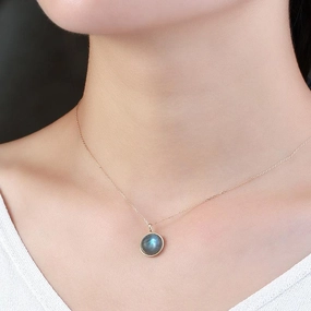 Ancient Full Moon Series Pendant 