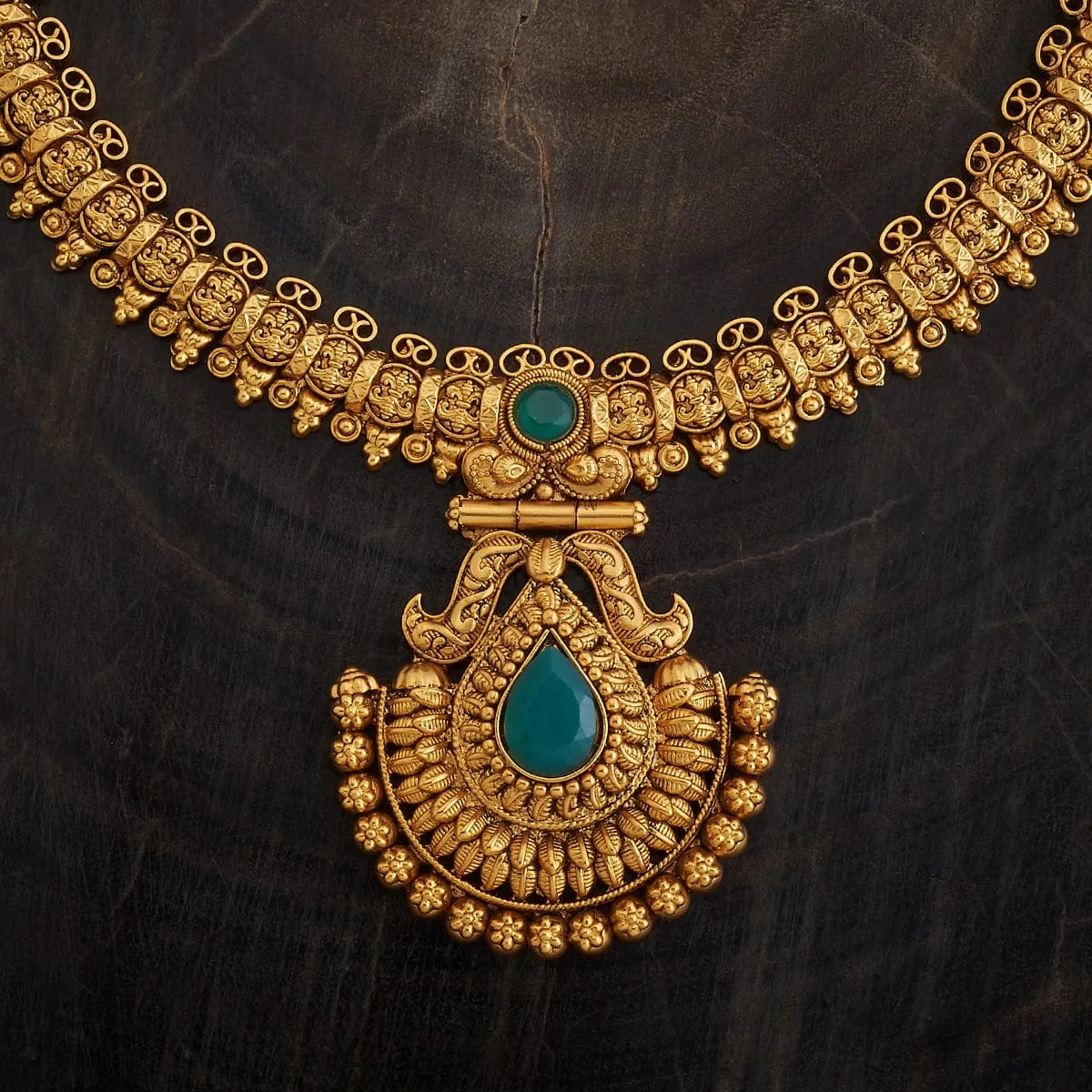 Antique Necklace 172499