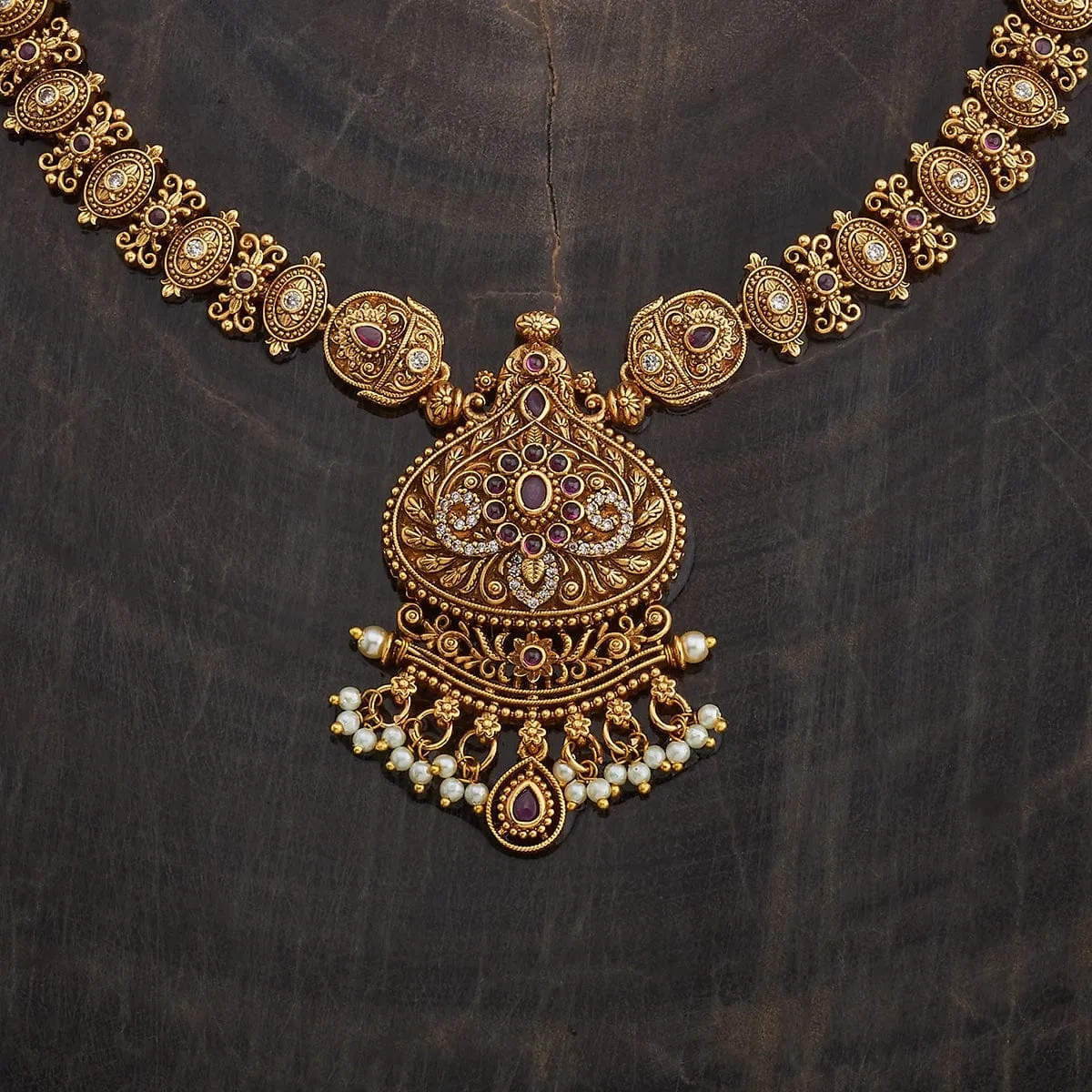Antique Necklace 182745