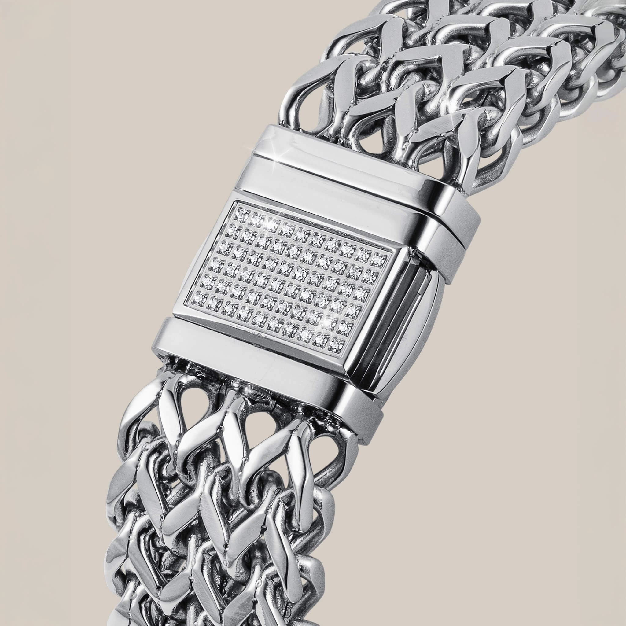 Apex Foxtail Bracelet